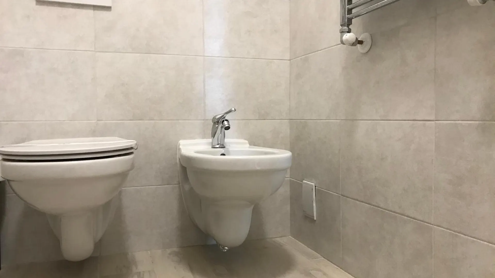 Gasthuis Attico Livorno Bed & Relax Hotel